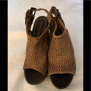 🆕 Musse & Cloud Leather Platform Sandals